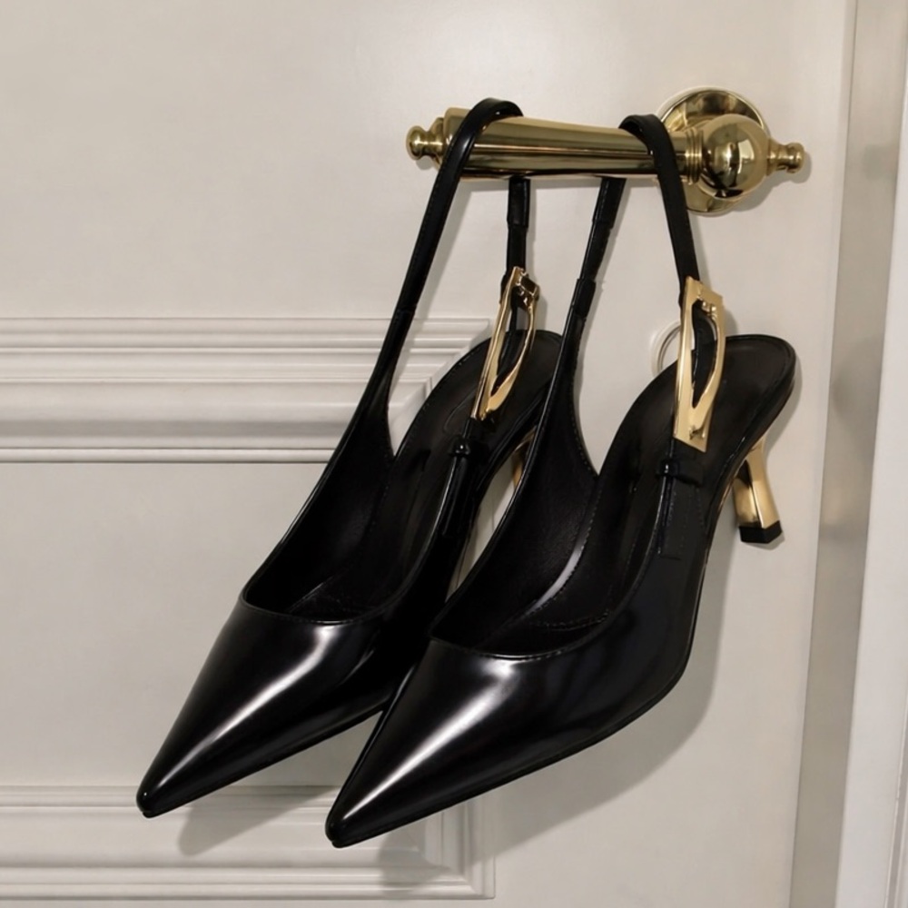 Coutgo • Size 8 Elegant Black Slingback Heels - Picture 5 of 8